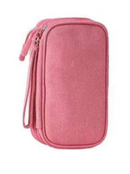 Necessaire organizadora compacta para carregadores e baterias